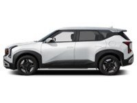 2027 Kia Seltos LX Snow White Pearl  Shot 3